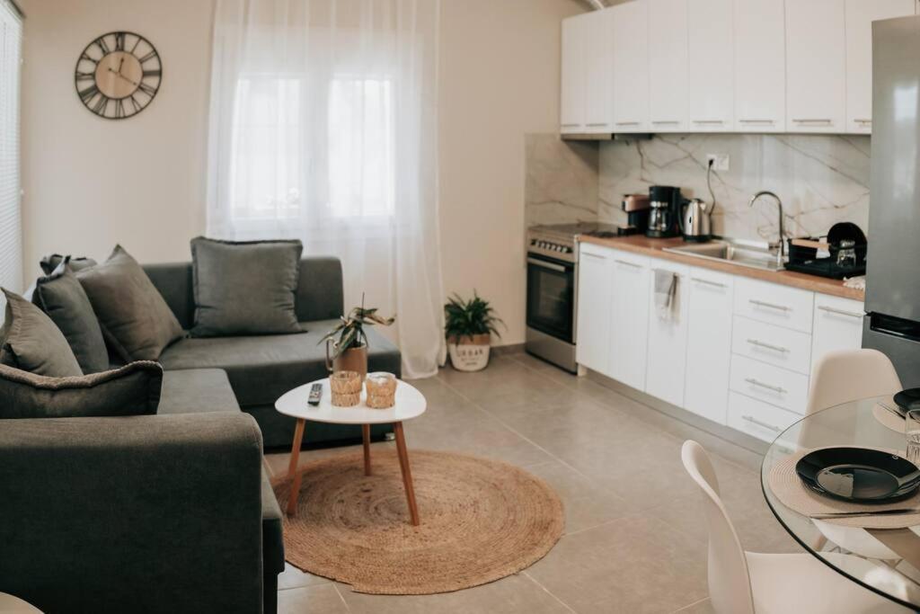 Sophia's Coastal Retreat